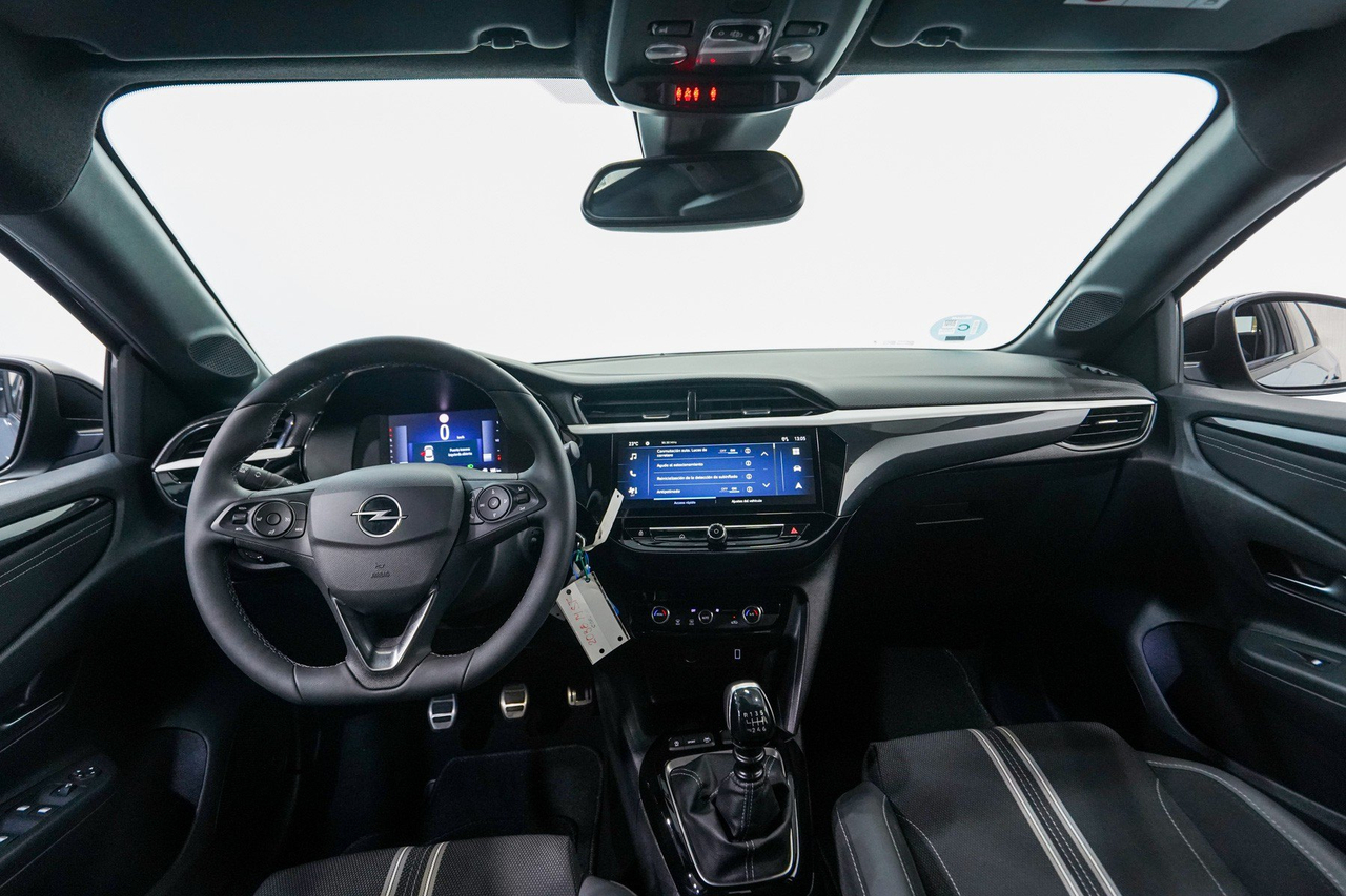 Opel Corsa — photo 12