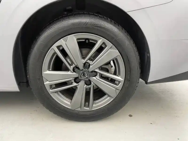 Peugeot 308 sw bluehdi 130ch s&amp;s eat8 — photo 16