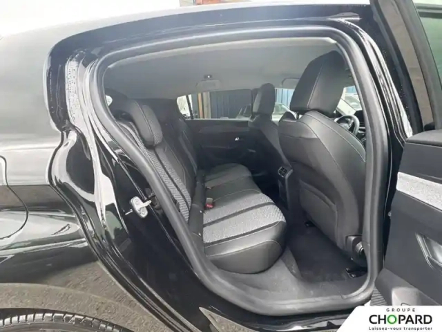 Peugeot 308 hybrid 145 e-dcs6 — photo 52