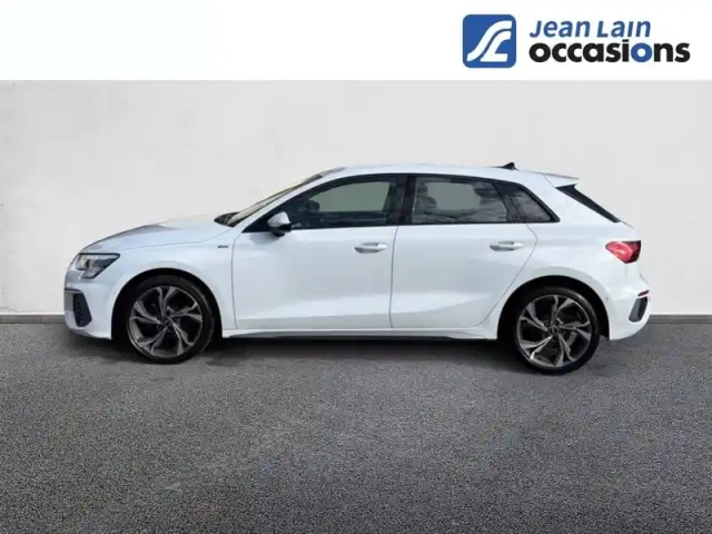 Audi A3 sportback 30 tdi 116 s tronic 7 — photo 8