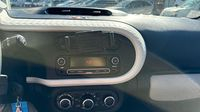 Renault Twingo 0.9 TCe 90ch energy Zen — photo 28