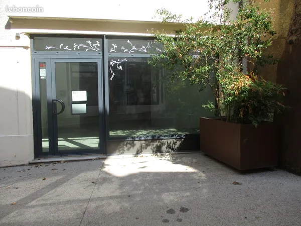 A louer local commercial 80 m2