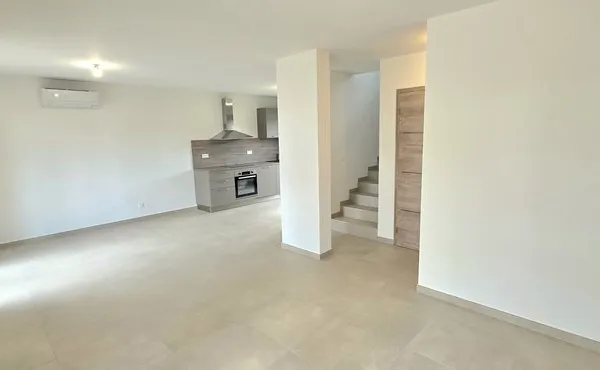 maison à vendre 3 pièces FOLELLI (20213)