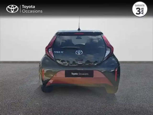 Toyota Aygo X 1.0 vvt-i 72ch design s-cvt my23 — photo 4