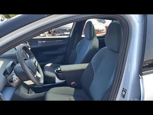 Volvo Ex30 single extended range 272ch ultra — photo 5