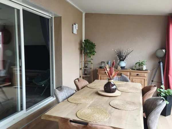 PIA AGREABLE VILLA TYPE T4 AVEC GARAGE