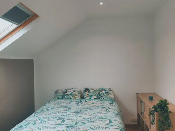 Chambre disponible immédiatement
