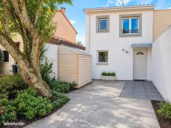 Maison implantée 3 pièces 62M²