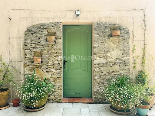 Maison 6 pièces 234 m²