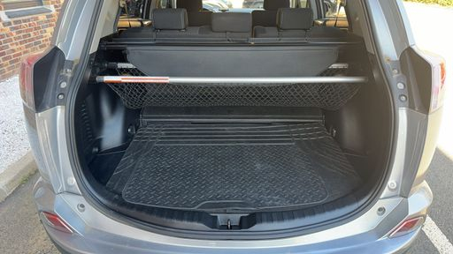 Toyota RAV4 2.5 VVTi 197 Hybrid 2WD E-CVT - Dynamic – 2018 – 136004 km – Hybride essence – Boîte Automatique — photo 7