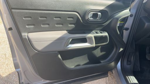 Citroen C5 Aircross 1.2 PureTech 130 - Business+ – 2020 – 51027 km – Essence – Boîte Manuelle — photo 20