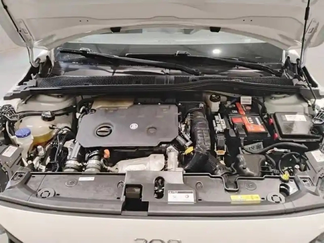 Peugeot 208 bluehdi 100 s&amp;s bvm6 style — photo 7