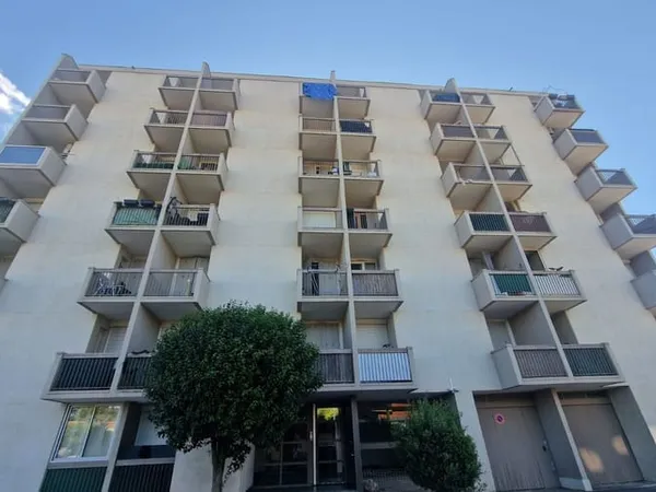 Studio 1 pièce 20 m²