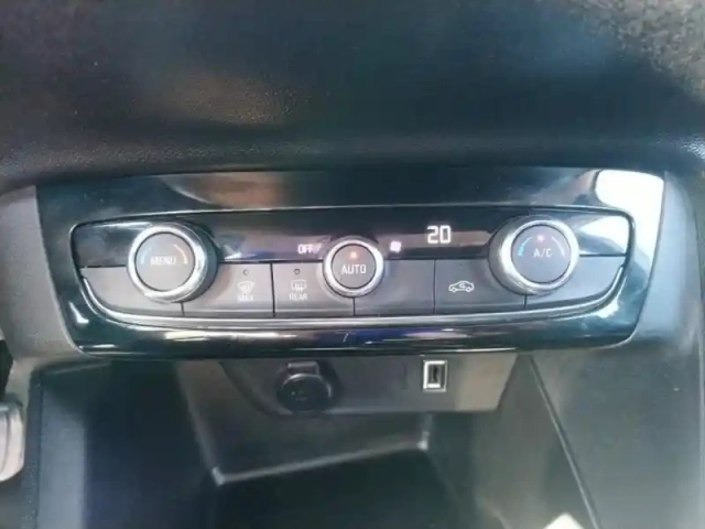 Opel Corsa -e 136ch edition — photo 15