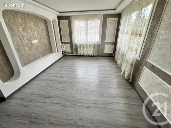 Maison 6 pièces 137 m²