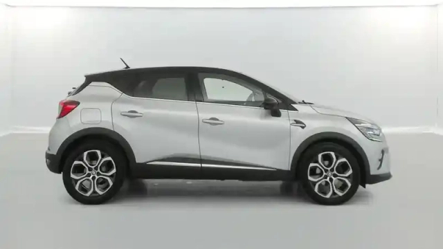 Renault Captur tce 140 edc 21 intens 5p — photo 6