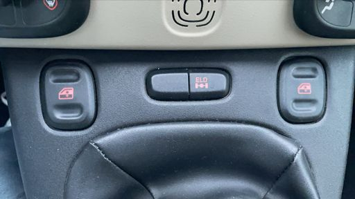 Fiat Panda 1.3 Multijet 75 - Rock – 2014 – 144164 km – Diesel – Boîte Manuelle — photo 6