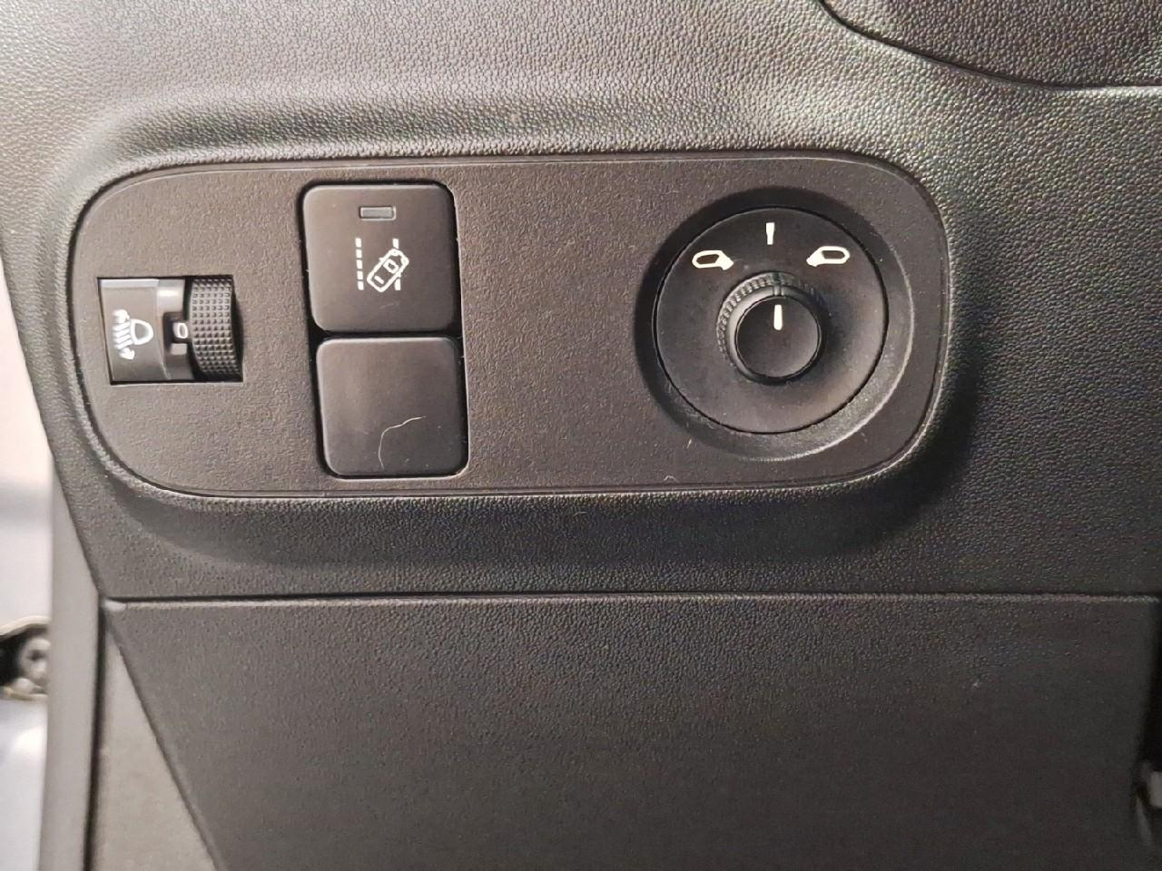 Citroën C3 puretech 83 s&s bvm5 you! — photo 20