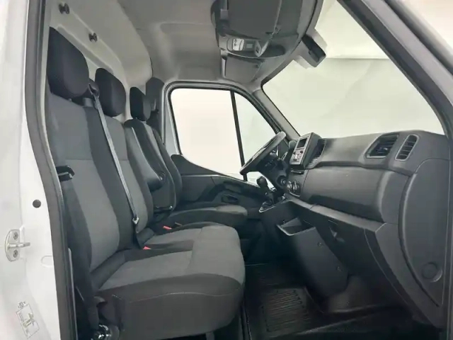 Renault Master fgn trac f3500 l3h3 blue dci 135 — photo 23