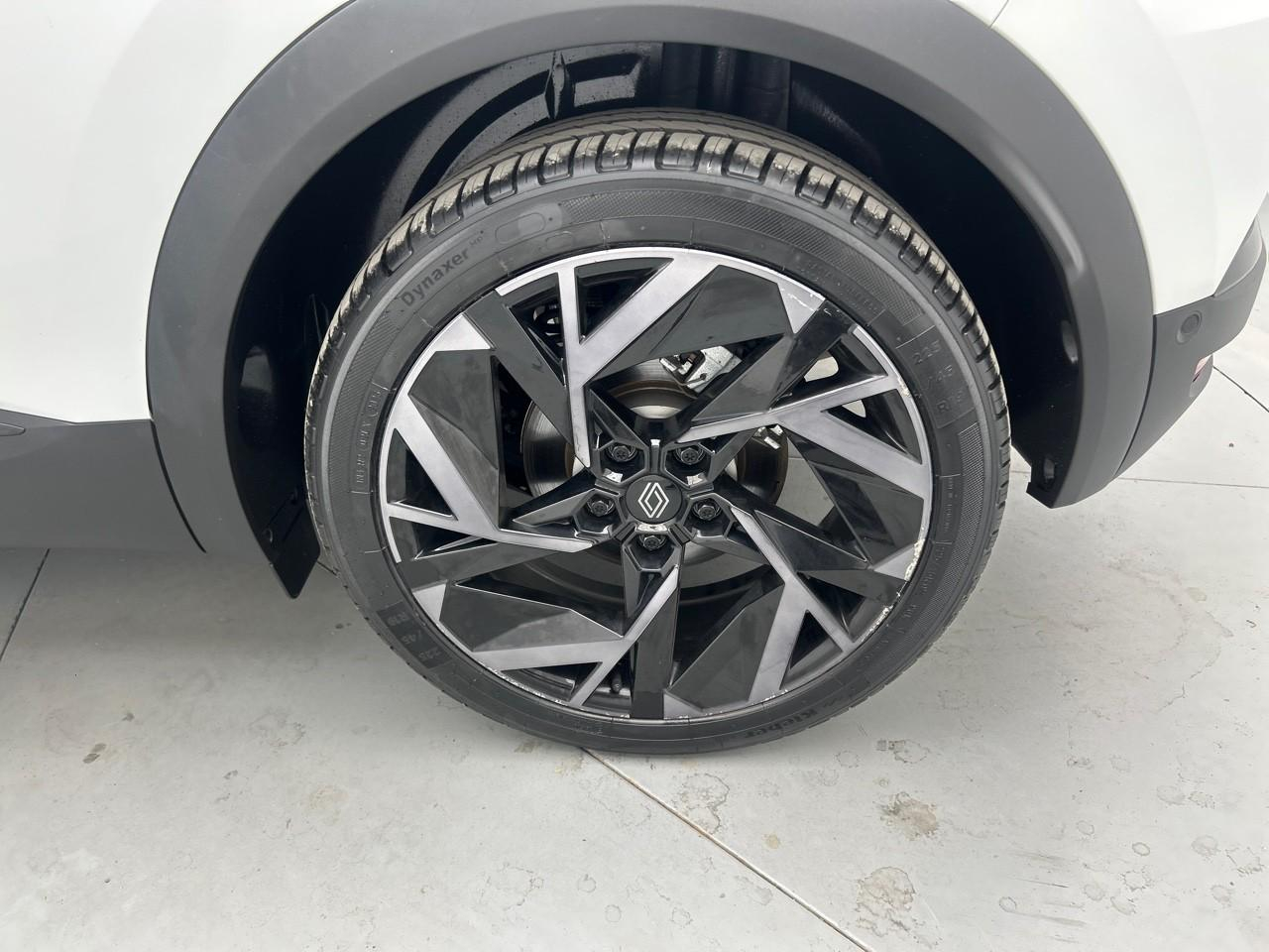 Renault Captur e-tech full hybrid 145 ch esprit alpine — photo 16