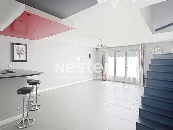 Maison familiale en parfait état - Angers Deux-Croix / Banchais de 4 chambres avec jardin