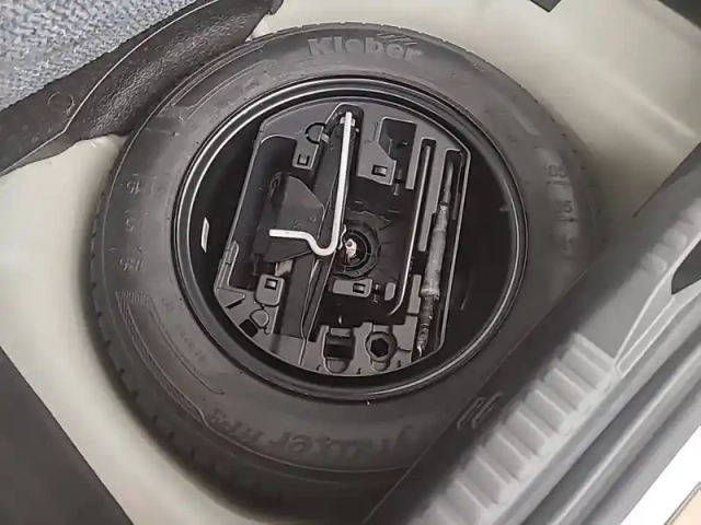 Citroën C3 puretech 83 s&amp;s bvm5 — photo 95