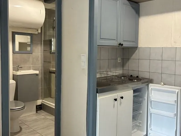 Studio 1 pièce 19 m²