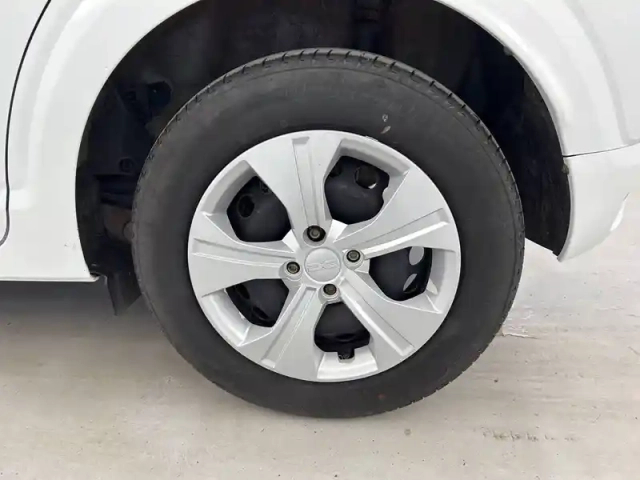 Dacia Sandero eco-g 100 — photo 20