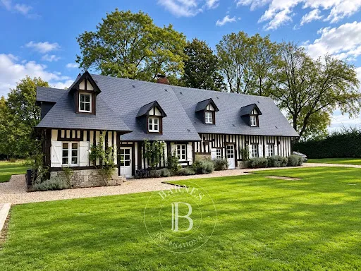 Maison 7 pièces 176 m²