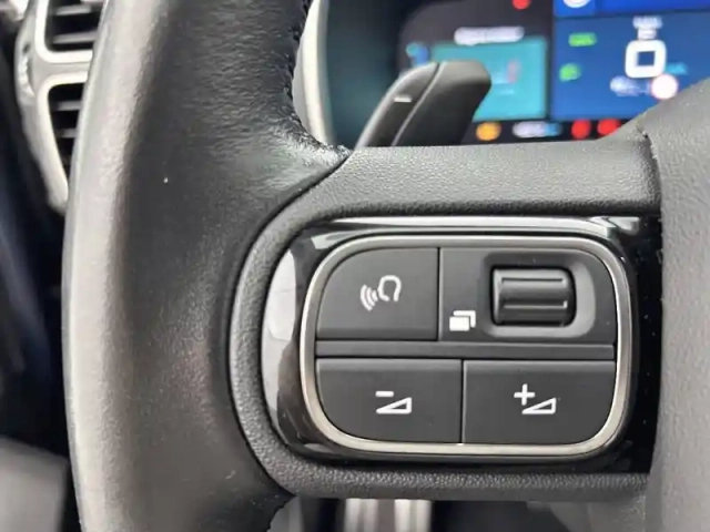 Citroën C5 Aircross hybride rechargeable 225 e-eat8 — photo 19
