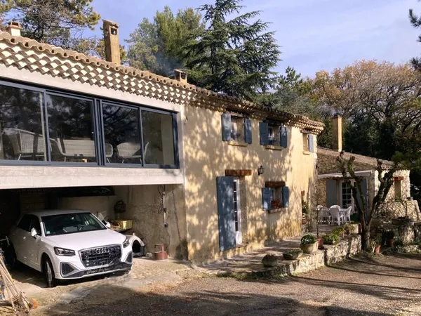 Maison 6 pièces 180 m²