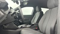 Peugeot 2008 e-2008 156ch 54 kWh Allure — photo 10