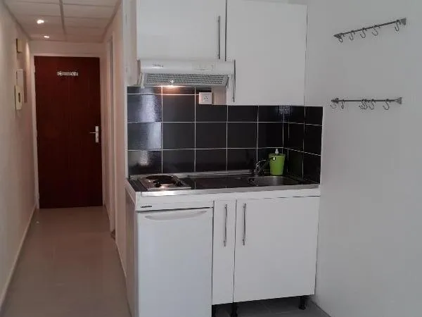 Appartement Location Bordeaux 1p 21m² 590€