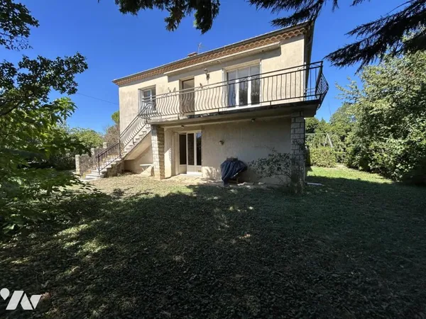 Maison 6 pièces 166 m²