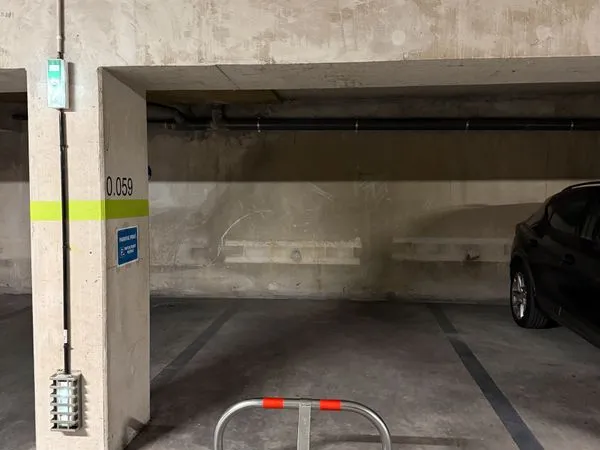 COURTE DURÉE - Place de parking 13005 prox. Bd Chave/Sakakini/Camas