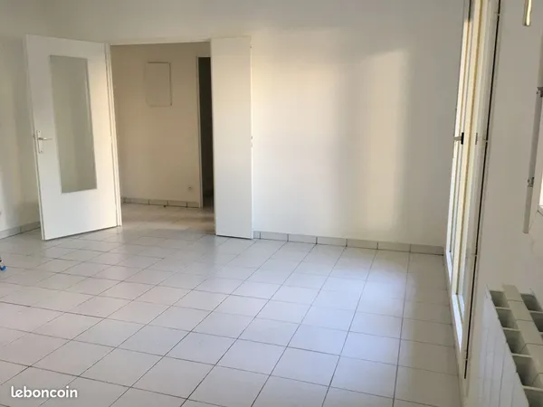 T2 Montpellier Croix d'Argent