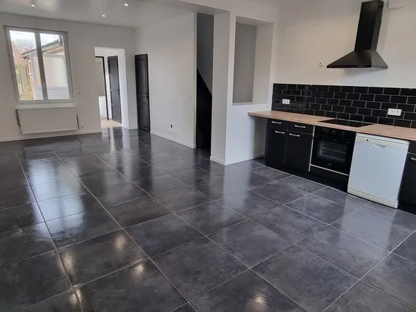 Maison 6 pièces 90m²