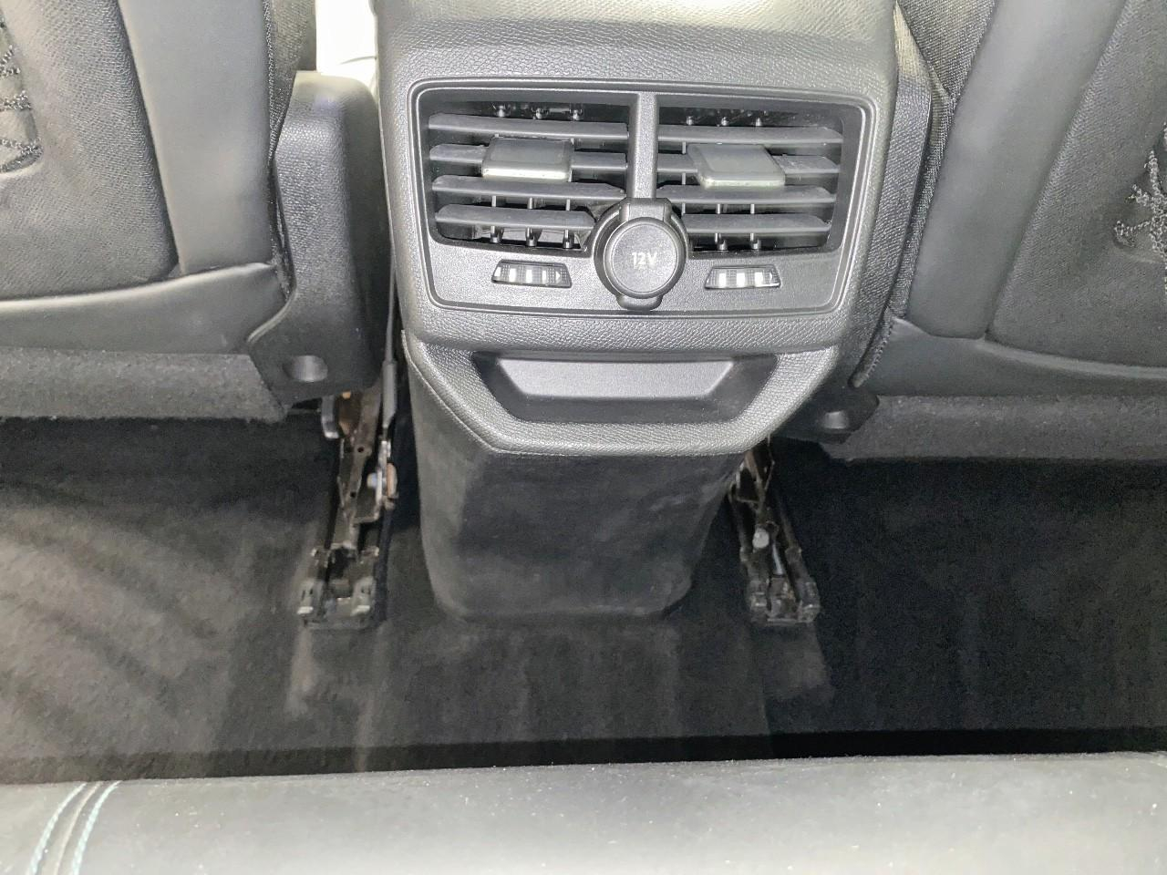 Peugeot 3008 hybrid 225 e-eat8 allure pack — photo 23