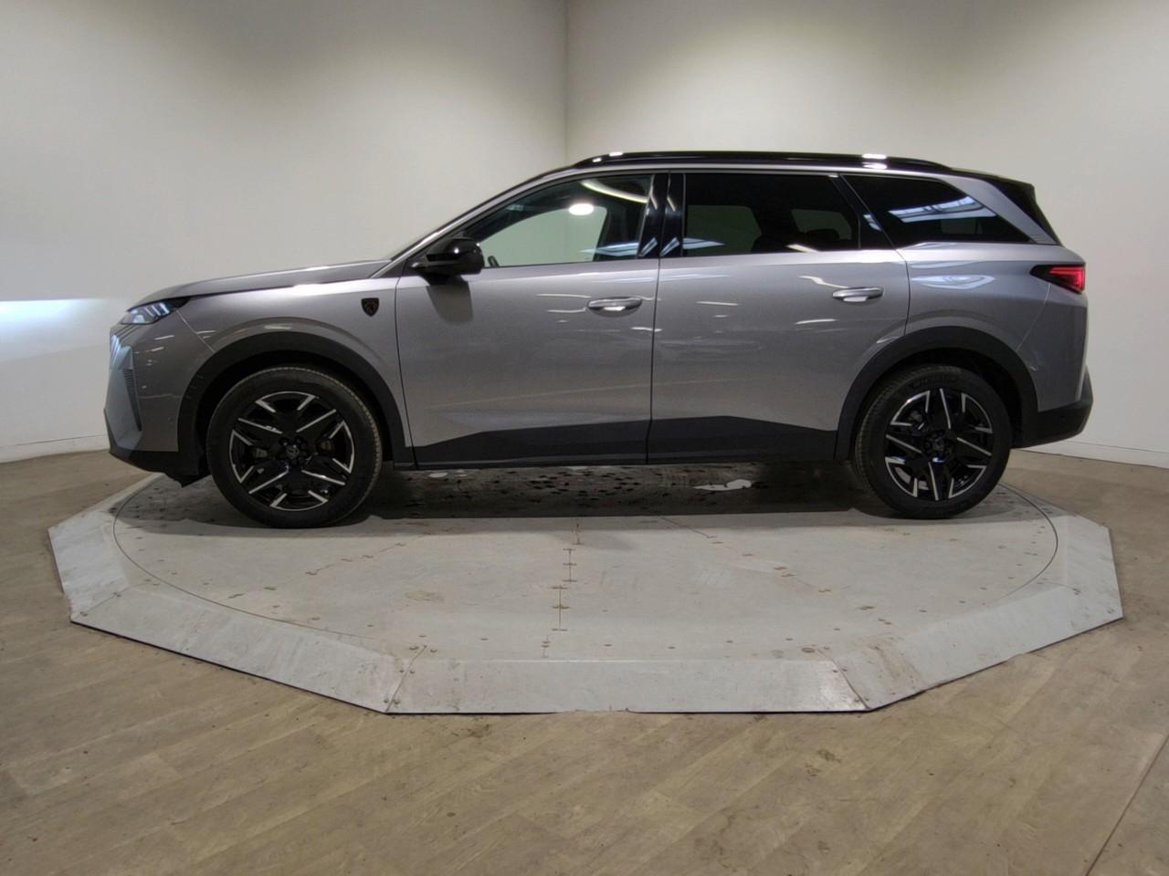 Peugeot 5008 hybrid 136 e-dcs6 gt — photo 2