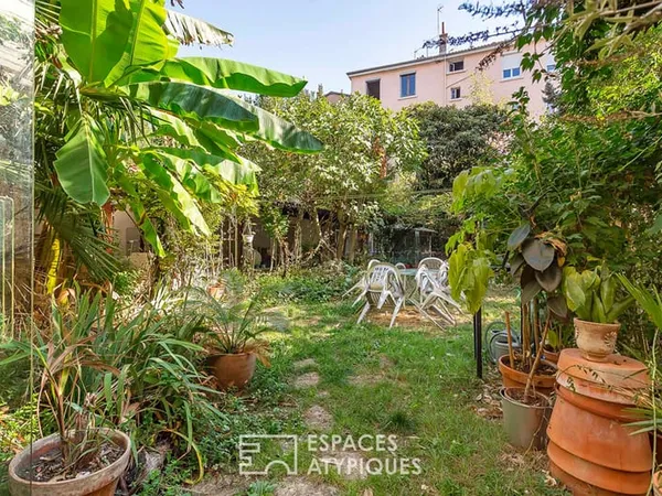 Canut avec jardin à rénover au coeur de la Croix Rousse
