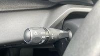 Peugeot 308 1.5 BlueHDi 130ch S&S Allure EAT8 — photo 23