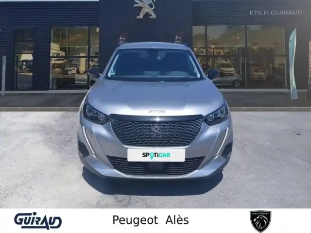Peugeot 2008 puretech 130 s&amp;s bvm6 — photo 2
