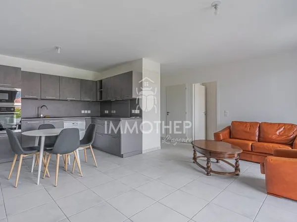 APPARTEMENT 2P+C MEUBLE