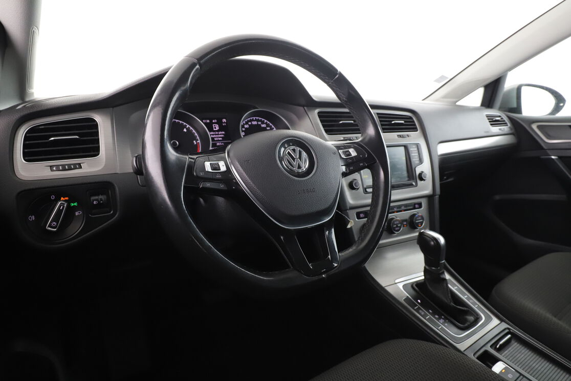 Volkswagen Golf VII 2.0 TDI BlueMotion Tech DSG6 — photo 10
