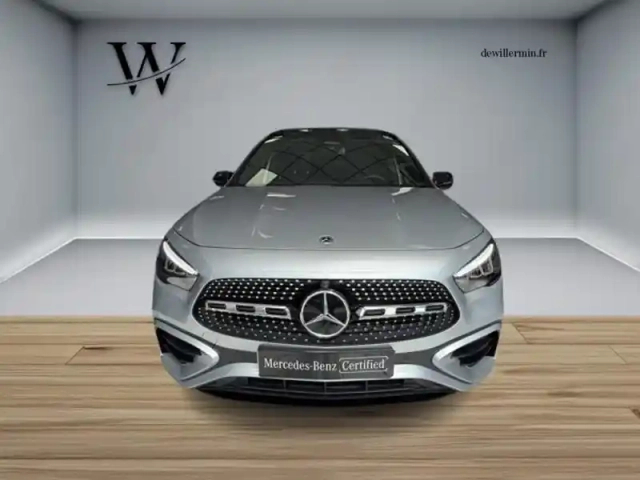 Mercedes Gla 250 e hybrid eq amg line — photo 8