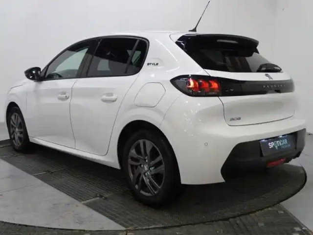 Peugeot 208 1.2 puretech 100ch s&amp;s style 118g — photo 7