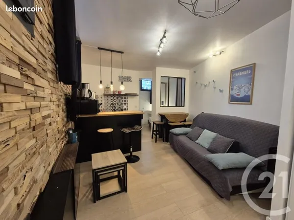 Studio 1 pièce 22 m²