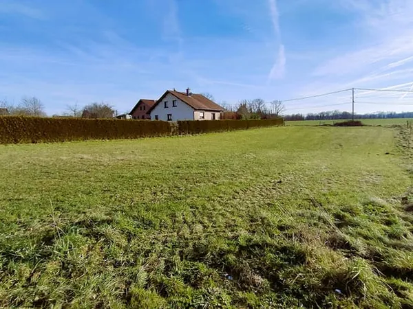 VAL DE ROULANS - Terrain de 1720 m²