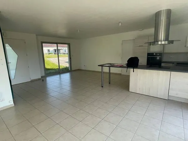 Maison de plain-pied 4 pièces 92 m²