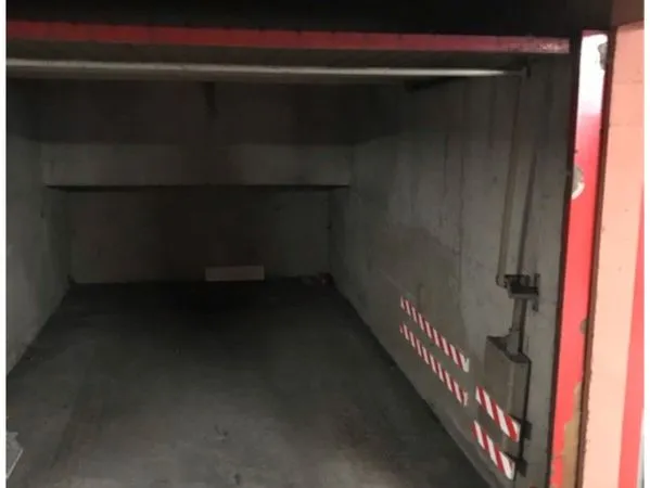Stationnement Vente Saint-Étienne   10000€